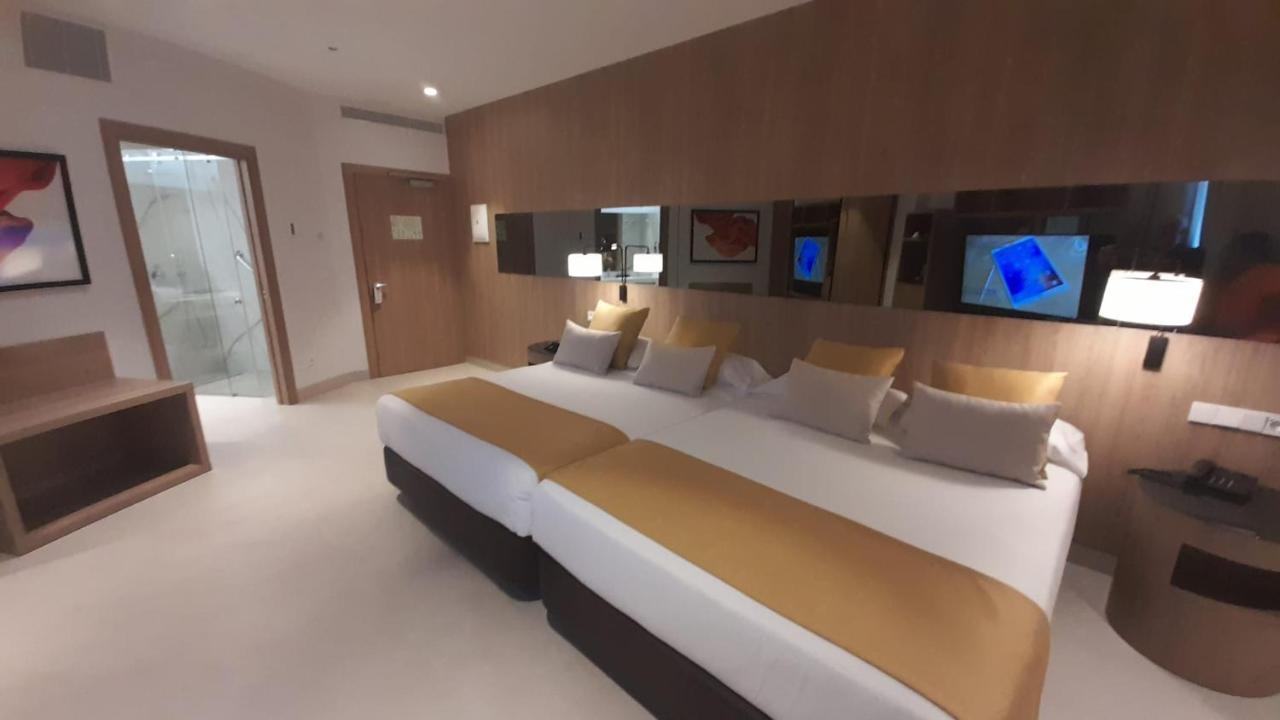 Hotel Gold Arcos 4 Sup - Built In May 2022 Benidorm Ngoại thất bức ảnh